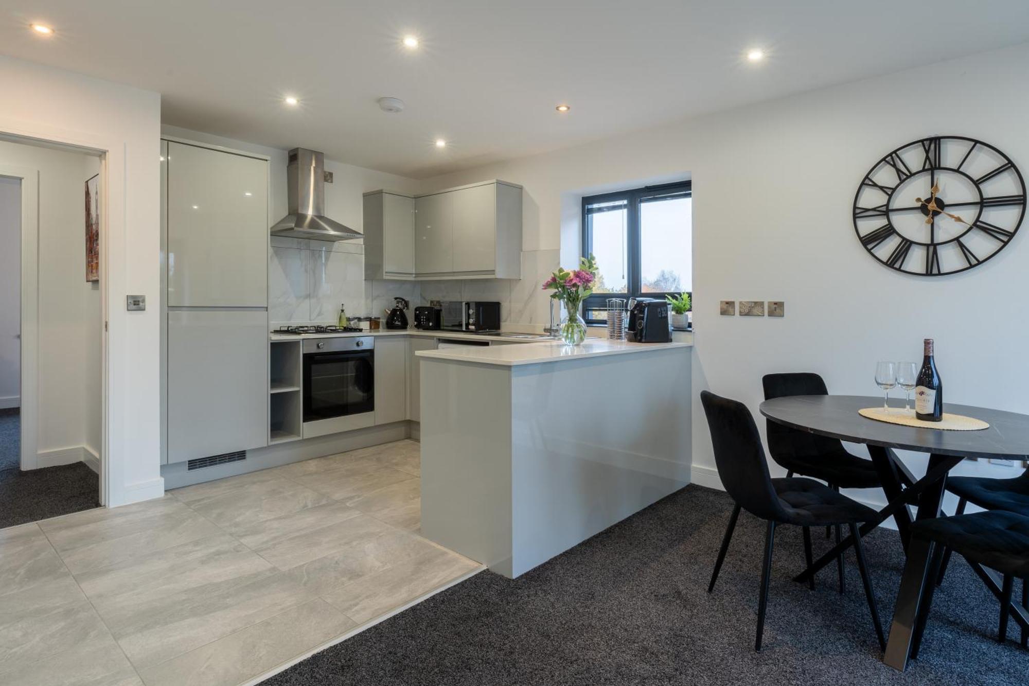 Modern 2-Bed Apartment With Balcony, Close To Oxford City Centre With Free Parking Dış mekan fotoğraf